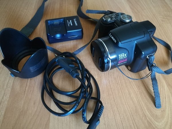 Panasonic FZ28 (1).jpg