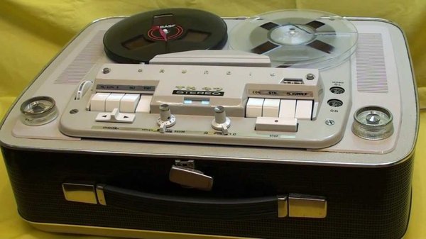 grundig stereo.jpg