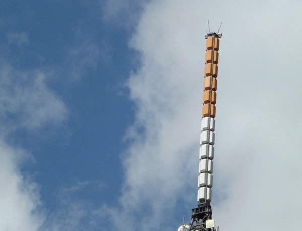 Antena UHF Rarau.jpg