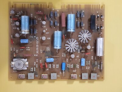 904879006_PCB2.thumb.jpg.294a1e9d974c7c1fce9de620f1174162.jpg